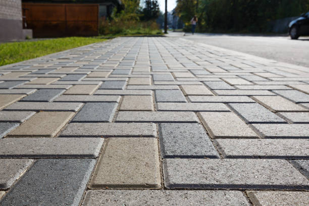 Best Commercial Driveway Pavers  in Barberton, WA